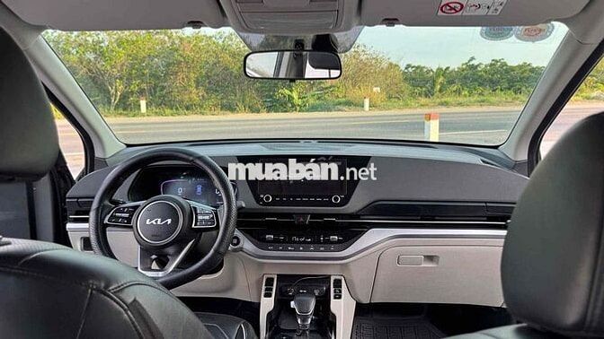 Kia Carens 2024 1.5G Luxury 65.000km xe gia đình