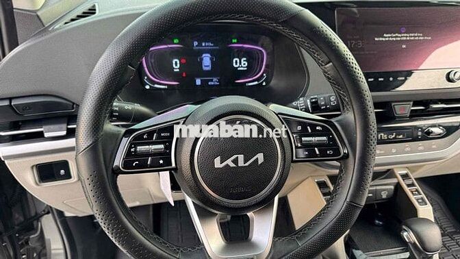 Kia Carens 2024 1.5G Luxury 65.000km xe gia đình