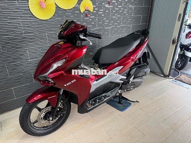 Honda Air Blade 125 2025 Đỏ Bạc