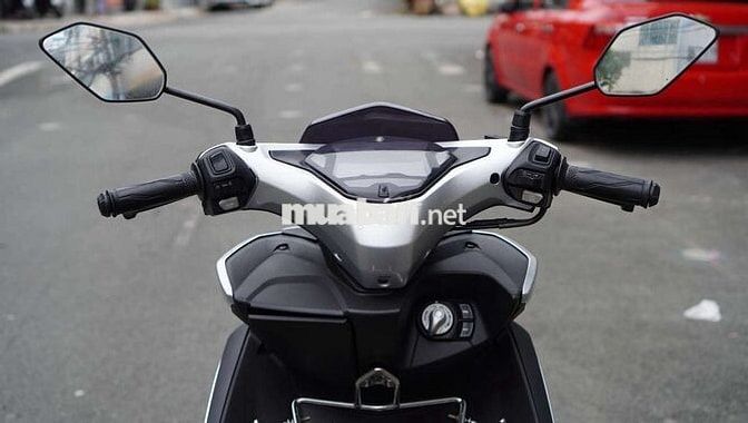 Yamaha NVX 155 V1 ABS 2018 Bạc