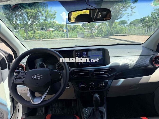 Hyundai i10 Sedan 2024 Trắng 63000 km