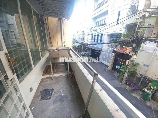 cho thuê phòng ban công rộng đường 3/2