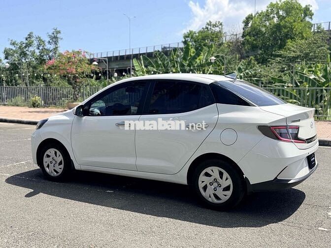 Hyundai i10 Sedan 2024 Trắng 63000 km