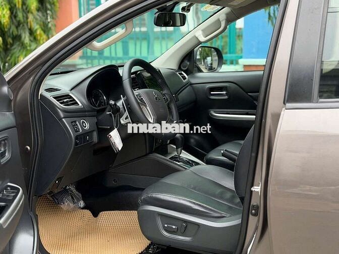 Mitsubishi Triton Premium 2019 Nâu