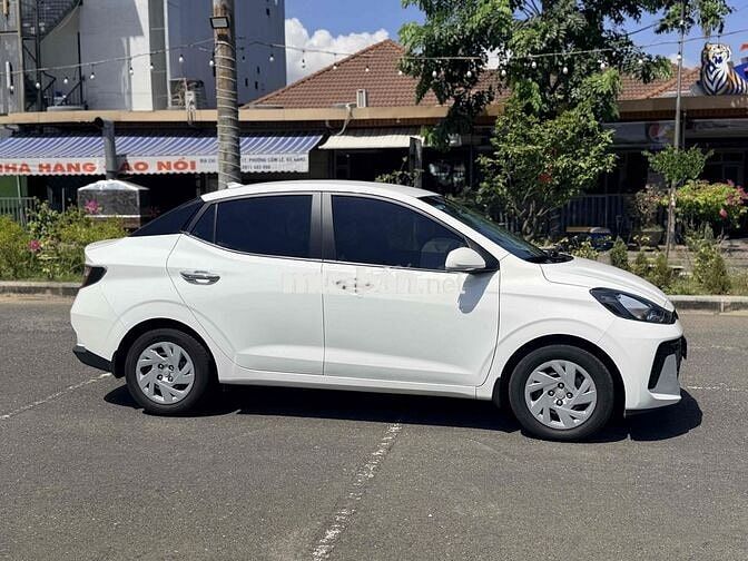 Hyundai i10 Sedan 2024 Trắng 63000 km