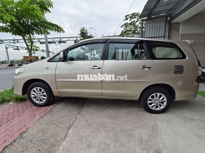 Toyota Innova 2014 2.0 BSTP