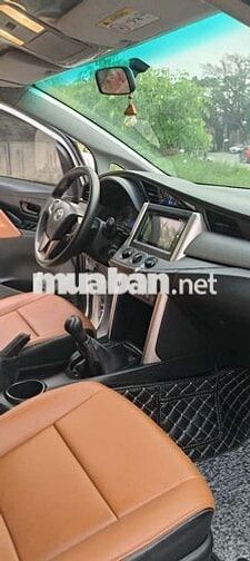 Innova E số sàn 2019 xe Zin