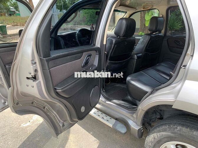 Ford Escape 2010 2.3 một cầu Xám