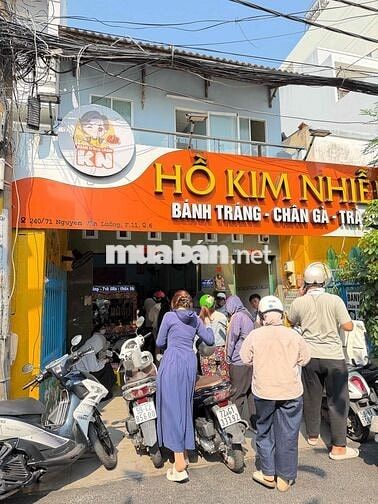 Ăn Vặt Hồ Kim Nhiễn tuyển nhân viên phụ bán
