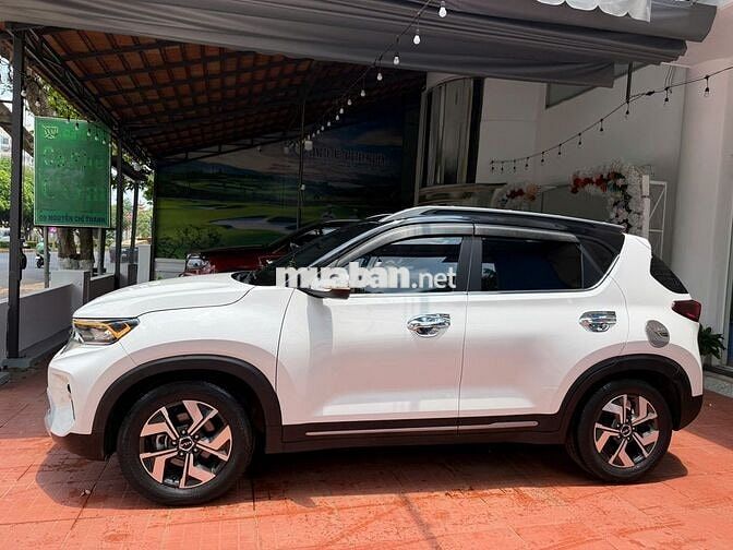 Kia Sonet 2023 Premium 3 vạn Trắng