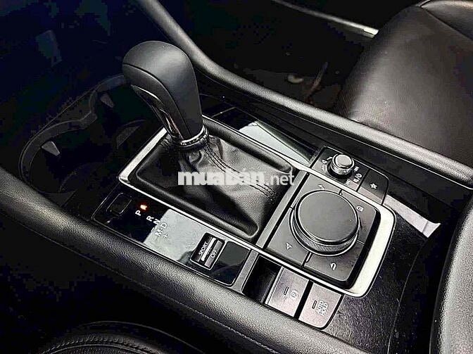 Mazda 3 2024 Luxury Trắng