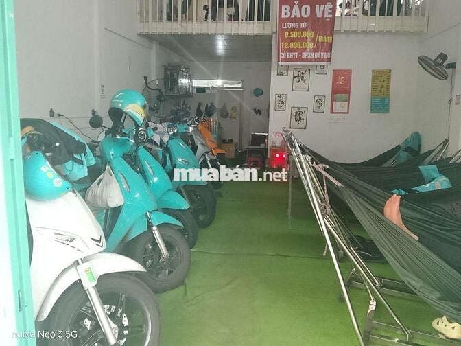 TUYỂN NHÂN VIÊN PHỤ QUÁN TRẠM SẠC