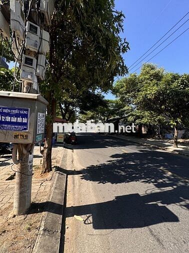 Chính chủ bán đất mặt tiền Tôn Đản