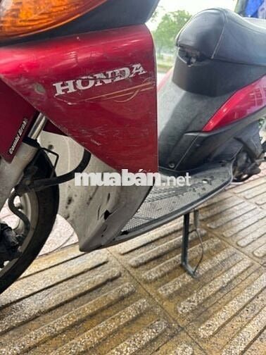 Honda Click màu Đỏ