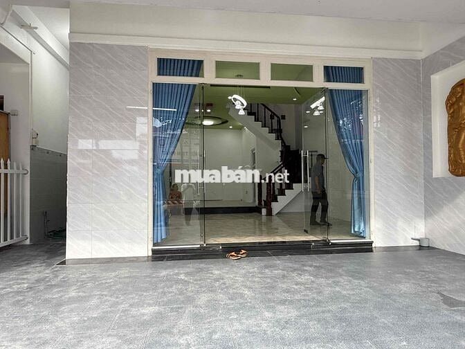 Cho thuê mặt bằng ngang 8 Ngay trung tâm Phường Phú Lợi Bình Dương