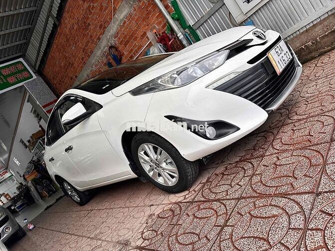Toyota Vios màu Trắng
