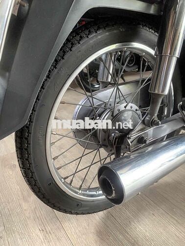 Honda Dream cá mập 1992 Tím