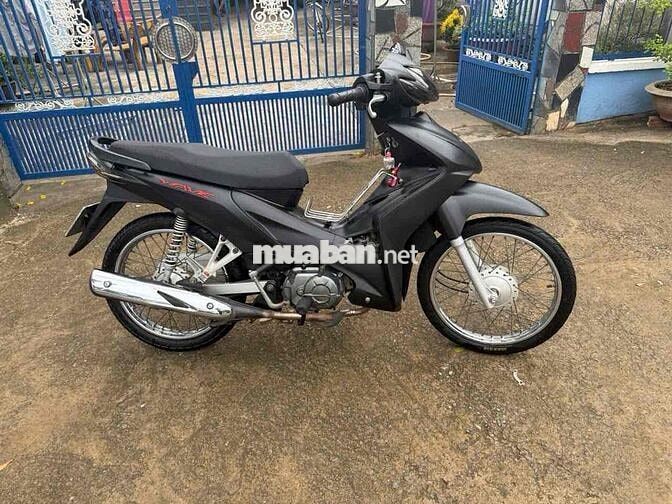 Xe máy S 110 màu Đen