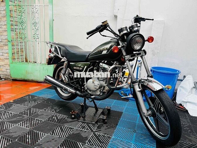 Suzuki GN125-2F 2019 Xanh rêu