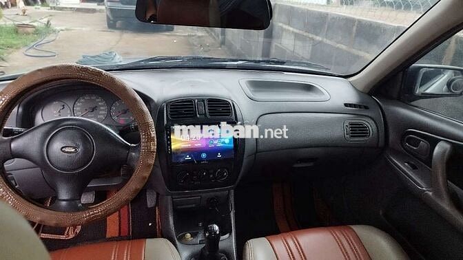 Ford Laser 1.6MT Bạc