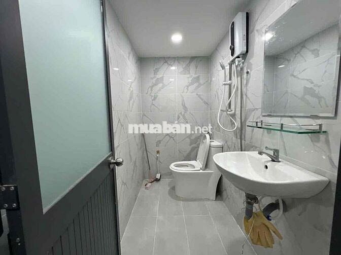 CHDV PHÒNG 25M có gác 273 tô hiến thành q.10- giá chỉ 6tt-***