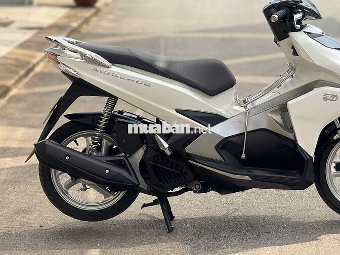 Honda Air Blade 125 2017 Trắng Smartkey