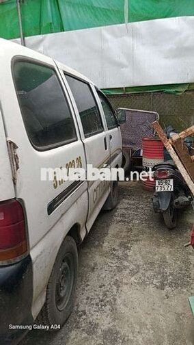 Cityvan 7 chỗ màu Đỏ,trắng