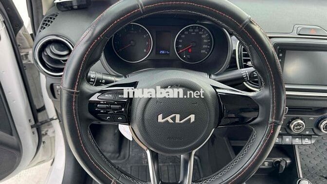 Kia Soluto 2022 1.4 AT một chủ lướt - 25000 km