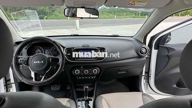 Kia Soluto 2022 1.4 AT một chủ lướt - 25000 km
