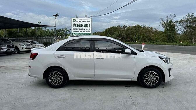 Kia Soluto 2022 1.4 AT một chủ lướt - 25000 km