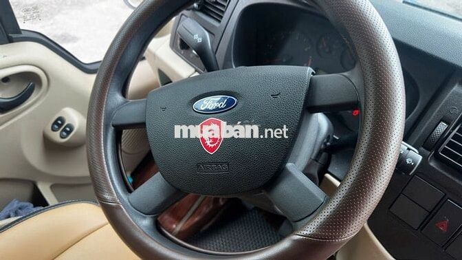 Ford Transit 2021 Trắng 50.000 km