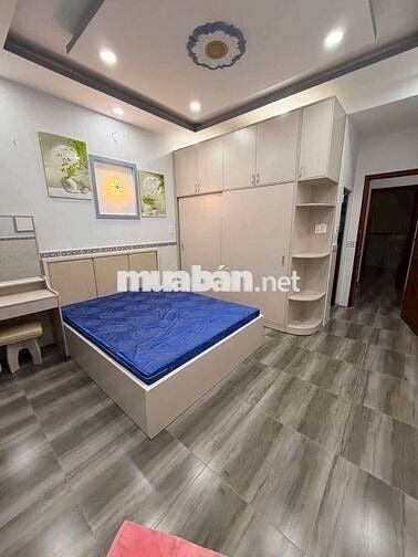 Nhà thuê đg 5 m phạm văn chí ,p8 Q6