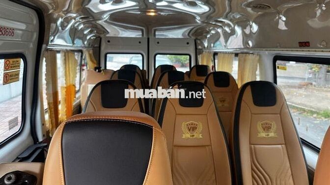 Ford Transit 2021 Trắng 50.000 km