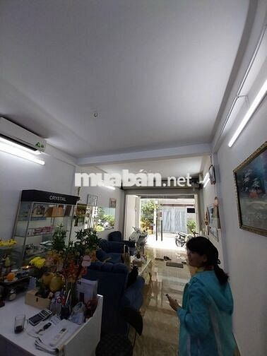 NHÀ NGUYÊN CĂN ĐƯỜNG SƯ VẠN HẠNH , TRỆT 2 LẦU , 25 TR 