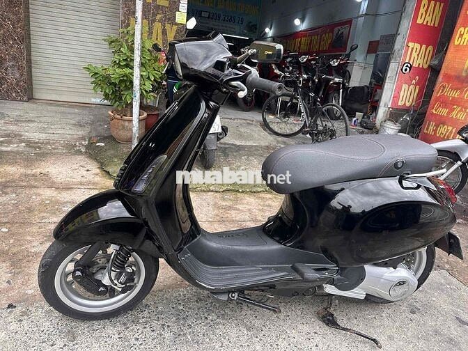 Piaggio Vespa Sprint Đen