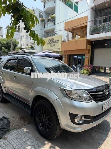 Toyota Fortuner 2014 Bạc