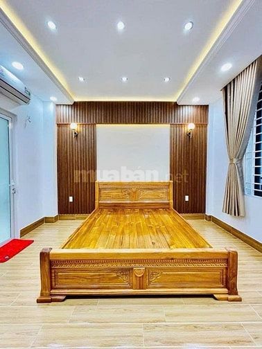 Chủ về quê cần bán gấp nhà 52m2 đường Lê Đức Thọ giá 2 TỶ 290 hẻm oto 