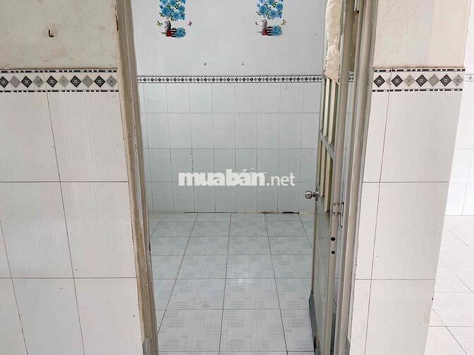 Em cho thuê nhà nguyên căn mặt tiền quốc lộ 50