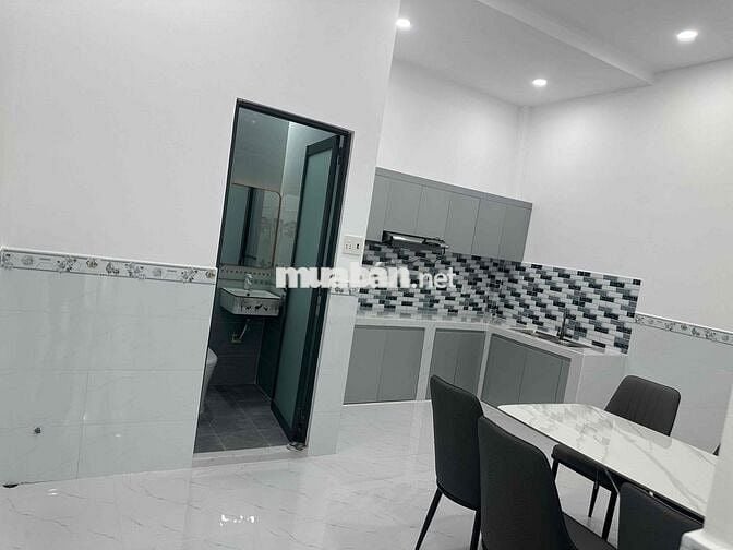 Nhà mới - Phù hợp định cư lâu dài