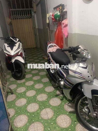 Honda Vario 150 Trắng đỏ 17000km 80% mới