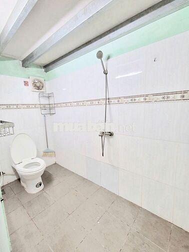 PHÒNG TRỌ NGAY CẦU VƯỢT CÂY GÕ, HỒNG BÀNG, GẦN 3 THÁNG 2, QUẬN 10