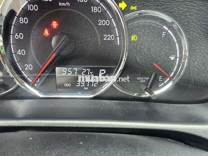 VIOS 1.5E SX 2025 TỰ ĐỘNG 39000KM BẢO HÀNH HÃNG