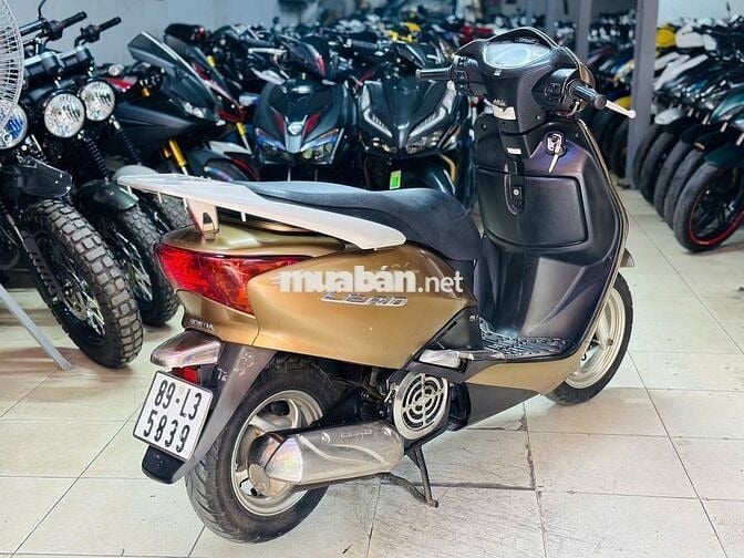 XE MÁY THỊNH PHÁT- LEAD 110 VÀNG ĐỒNG ZIN ĐẸP 2010