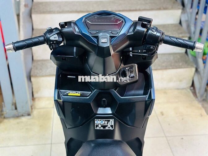 XE MÁY THỊNH PHÁT- VARIO 125 XANH SẦN LƯỚT 2025