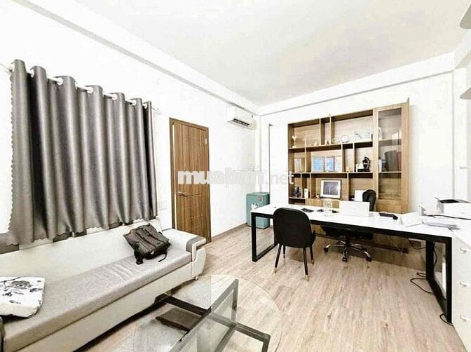 Bán nhà đang cho thuê 40tr ngay Lý Văn Phức, Q1. Giá: 6Tỷ990/56m2-4x14