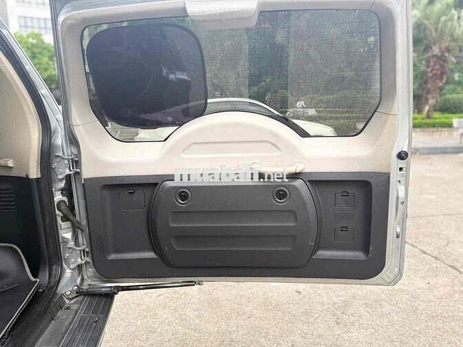 Mitsubishi Pajero V93 Bạc