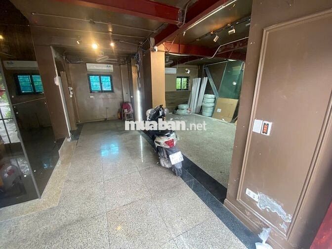 Cho thuê nhà mặt phố 283 Tây Sơn, đối diện chân cầu vượt ngã tư Sở