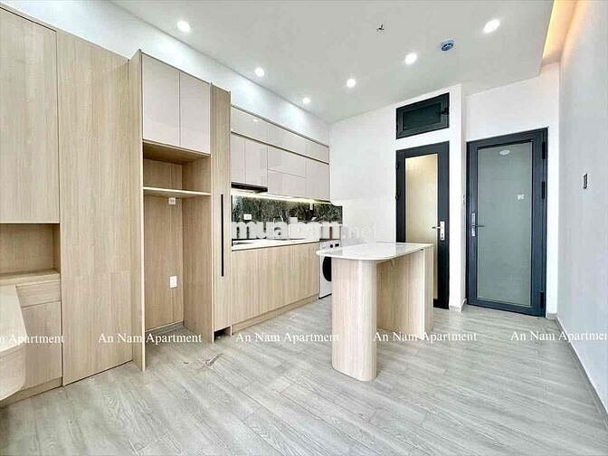 CĂN HỘ GIÁ TỐT BAN CÔNG , 42m2 - NGAY VÒNG XOAY LÝ THÁI TỔ QUẬN 10