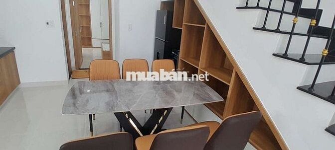 Nhà mt Tứ Ngân 1 sát cạnh làng Đại Học và FPT