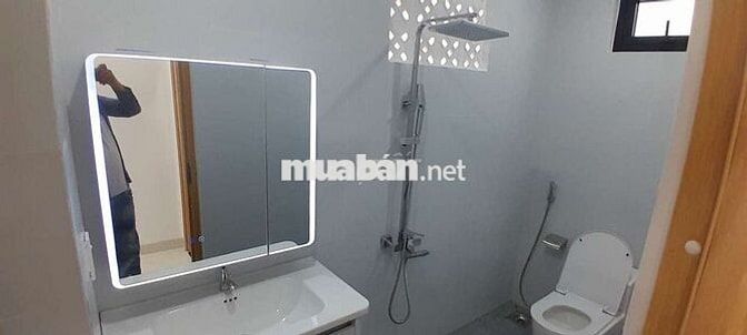 Nhà mt Tứ Ngân 1 sát cạnh làng Đại Học và FPT